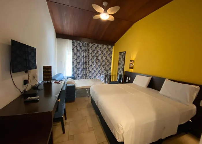 Iara Beach Hotel Boutique